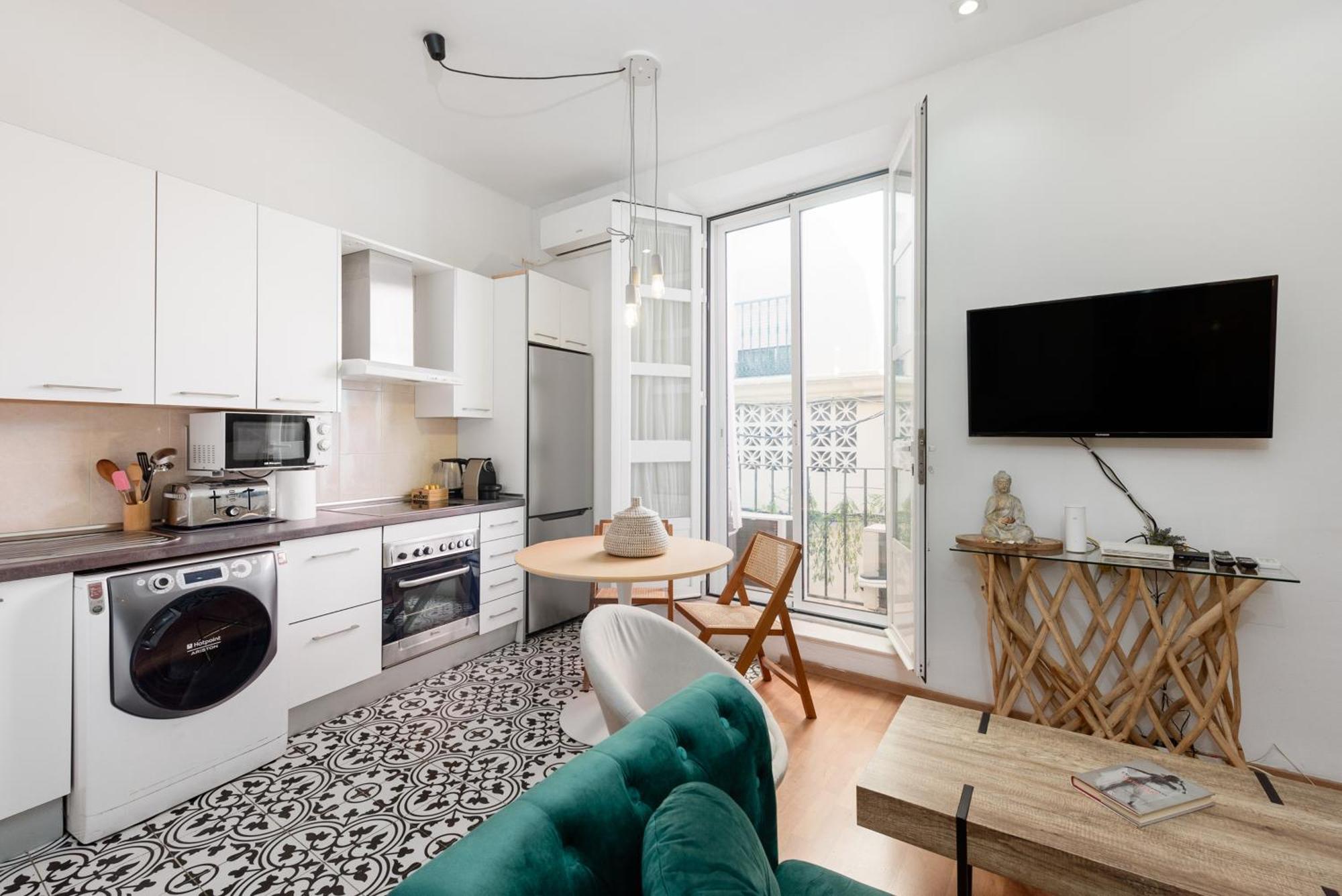 Urbanchicmalaga 2Bedroom Oasis In Historic Malaga Centre Ngoại thất bức ảnh